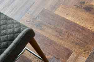 Кварцвиниловые полы Vinilam Parquet Herringbone Glue 2.5мм IS11155 Паркет Парижский Glue фото  | FLOORDEALER