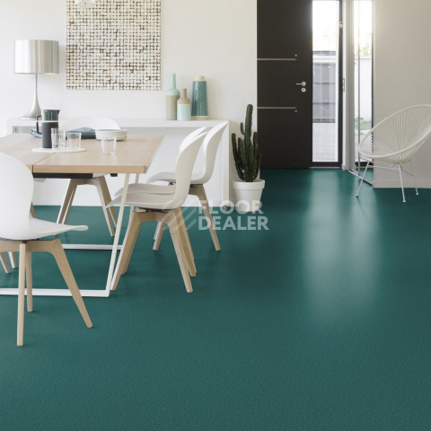 Gerflor Taralay Initial Compact (Plain & allover look) 0975 Spider Emeraude фото 2 | FLOORDEALER